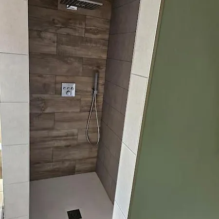 Maison 3 Semesterbostad